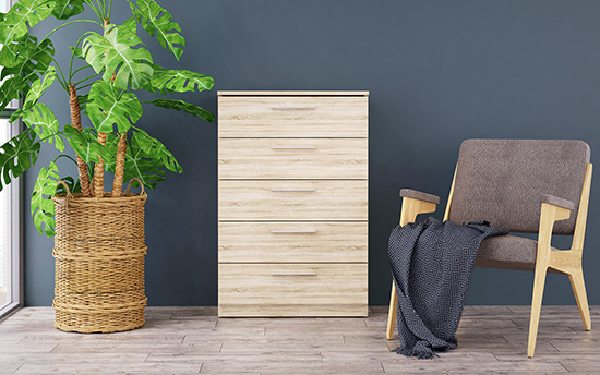 Komoda v barvě dřeva