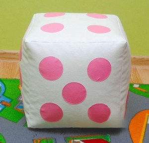 Dětský taburet KOSTKA - bílá + růžová